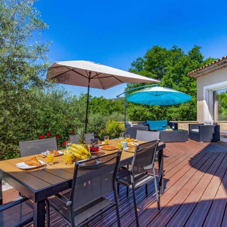Villa Elegance by Villa Plus - Villa - 4