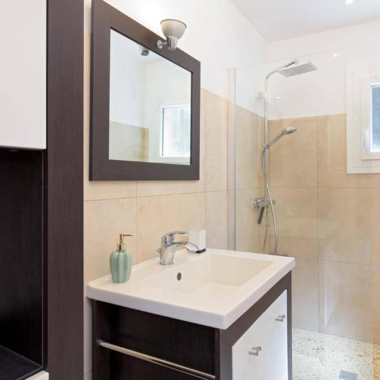 Villa Elegance by Villa Plus - Villa - 17