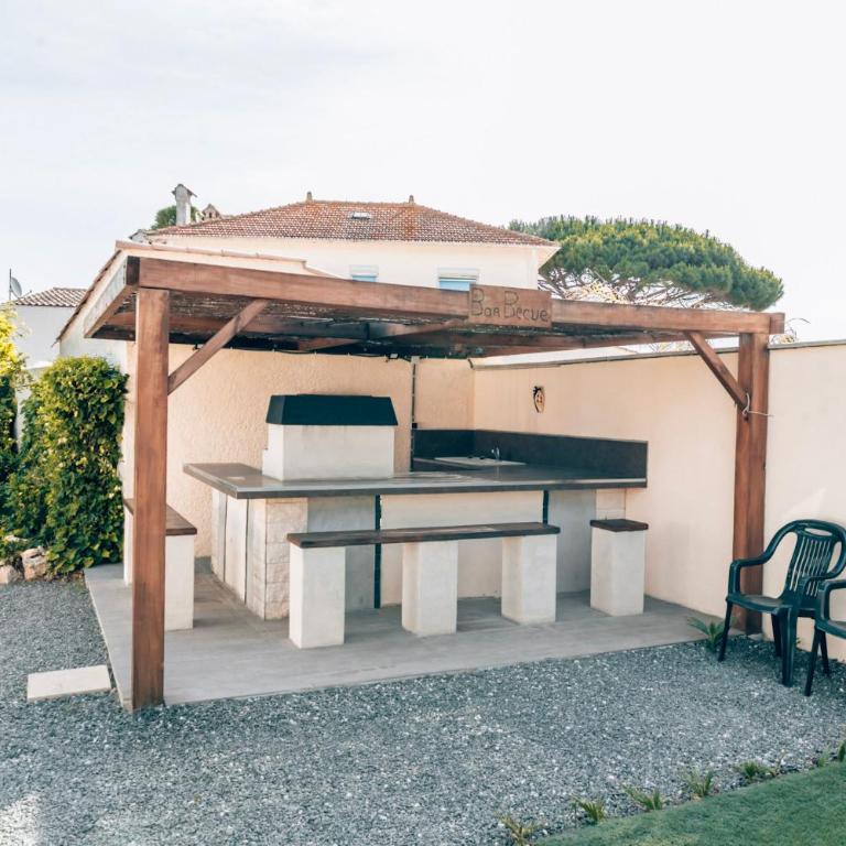 Maison - Plage de la Nartelle - Piscine partagée - Parking - BBQ - calme & détente au Rêve D'Azur- Check-in 20h maximum - Maison de Vacances - 18