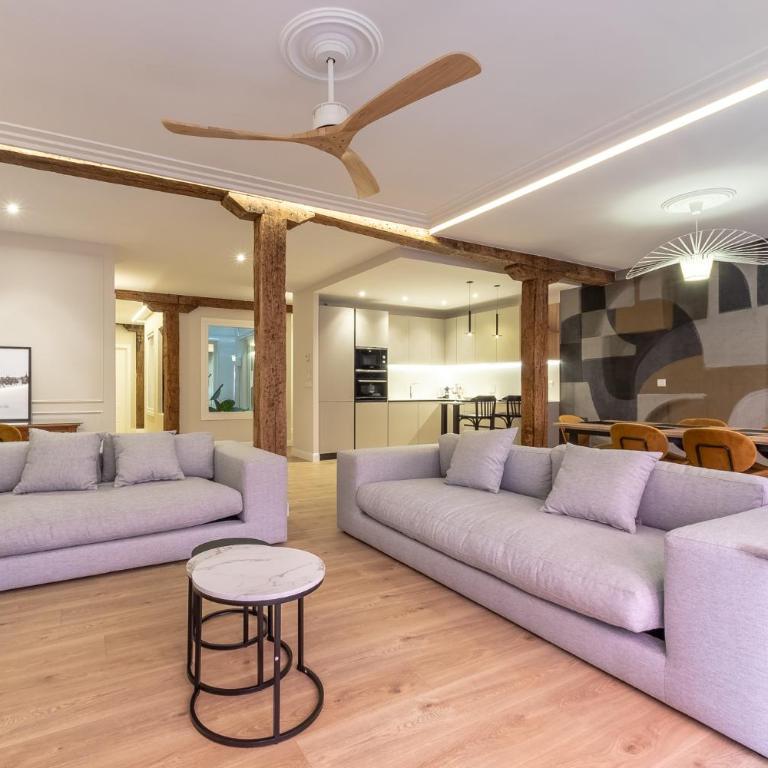 Basque museum - Three-Bedroom Apartment - 21