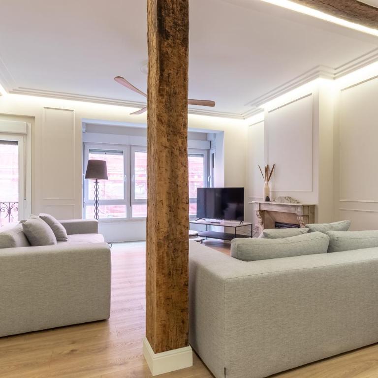 Basque museum - Three-Bedroom Apartment - 27