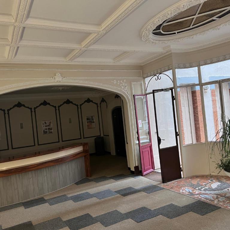 LE SPLENDID - Hypercentre - Proche Opéra & Parcs - Thermes - Appartement 1 Chambre - 86