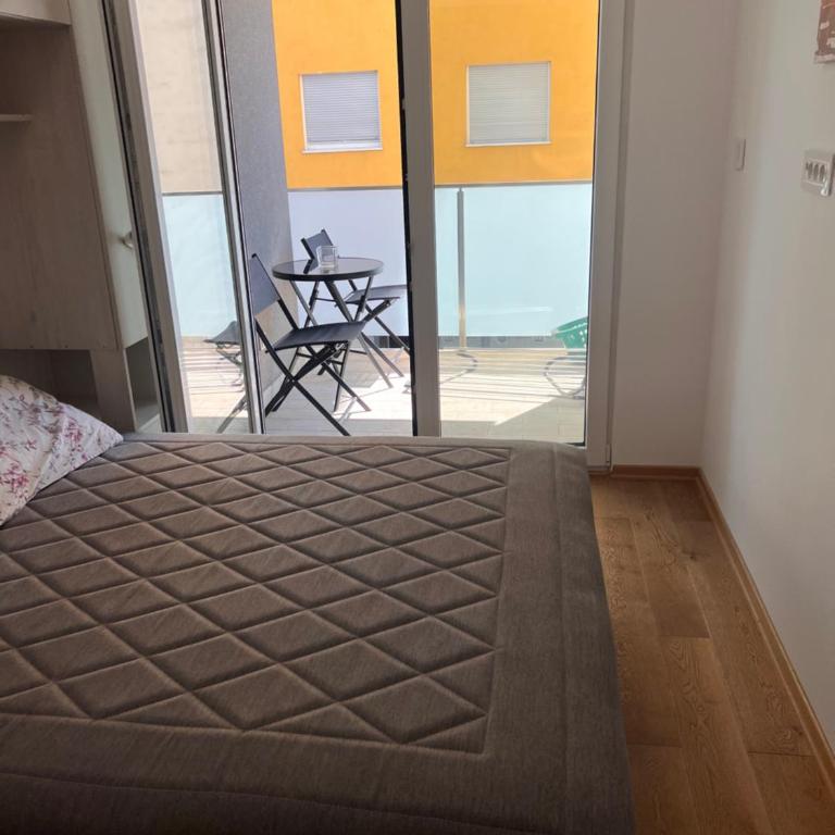 Spring Apartment - One-Bedroom Apartment - 12