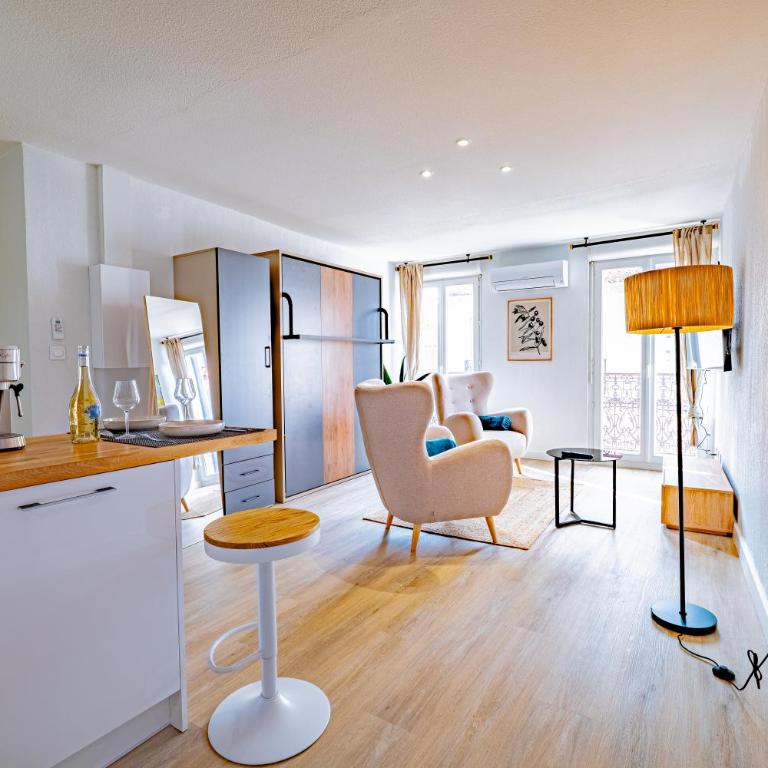 Les suites du palais des expositions - Monolocale - 10