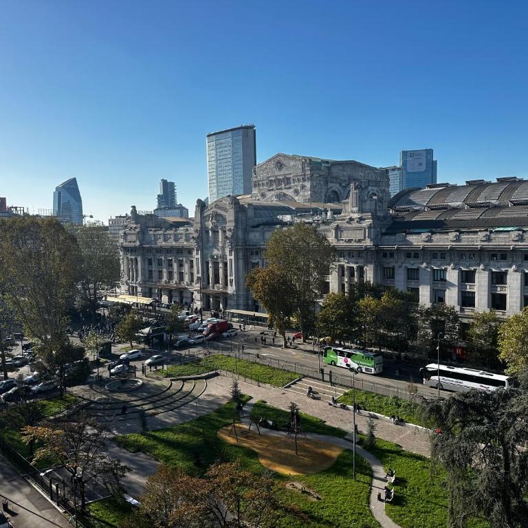 [Urban Elegance] Central Station w/Private Garage - Appartamento con 3 Camere da Letto - 25
