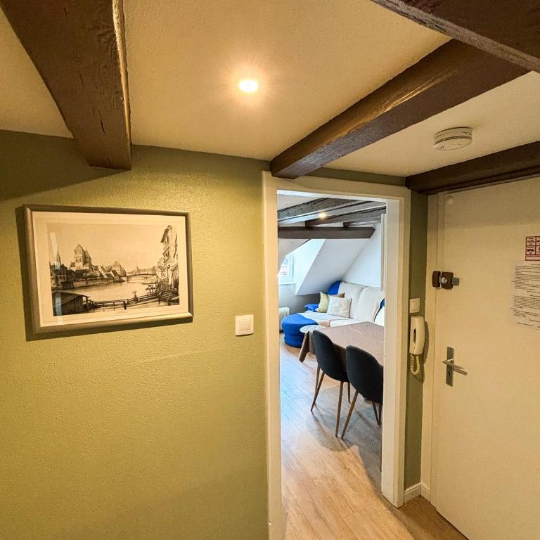 L'Harmonie des Combles - Proche Gare - Petite France - Commerces à proximité - Two-Bedroom Apartment - 23