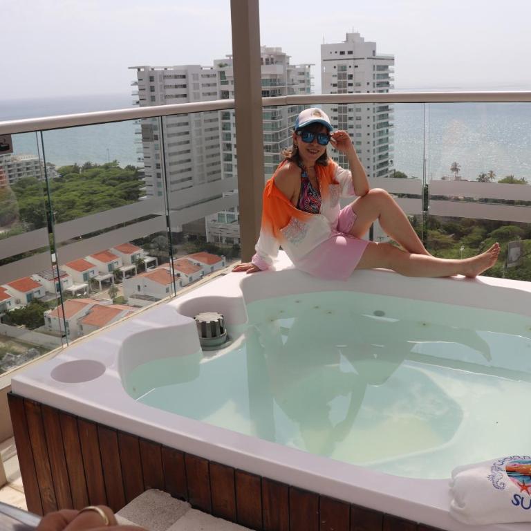 Caribbean Sunset Santa Marta apartamento con balcón y vista al mar a solo pasos de la playa - Two-Bedroom Apartment - 17