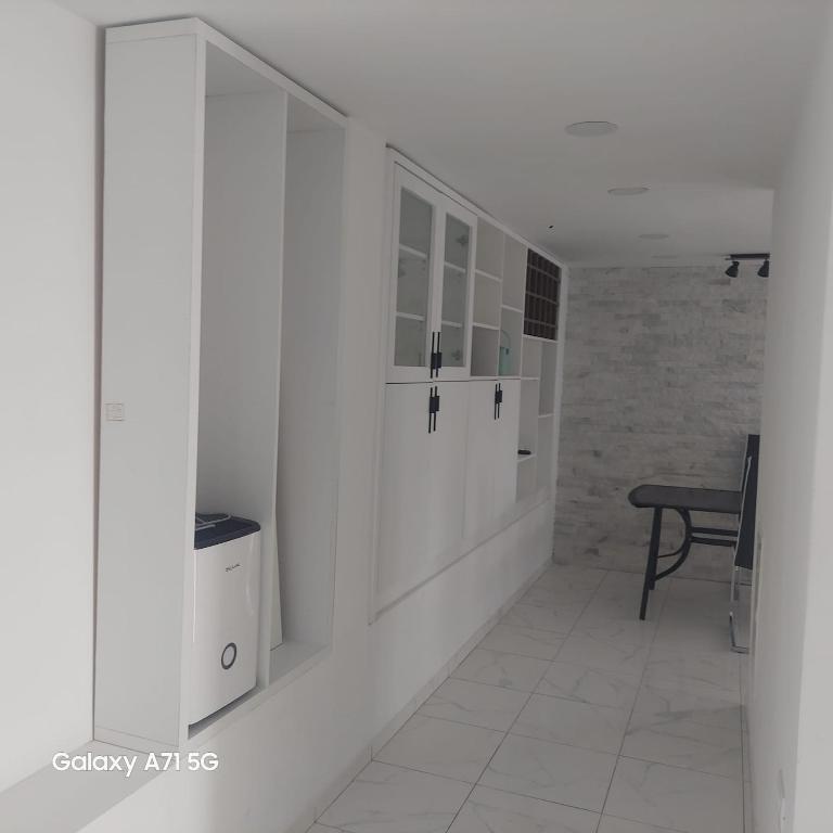 ALOHA Beach front Vacation Rental - Two-Bedroom Apartment - 17