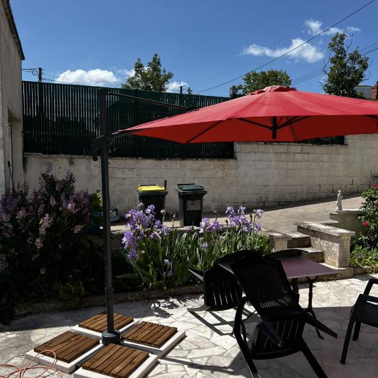 Maison chaleureuse avec jardin - Maison 4 Chambres - 10
