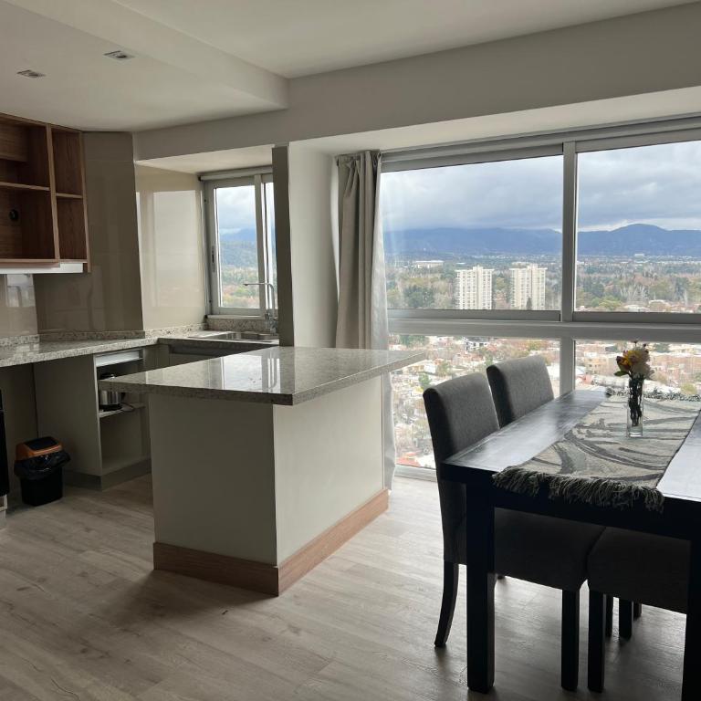 Moderno Departamento Piso 16 con pileta - Apartamento de 2 dormitorios - 6