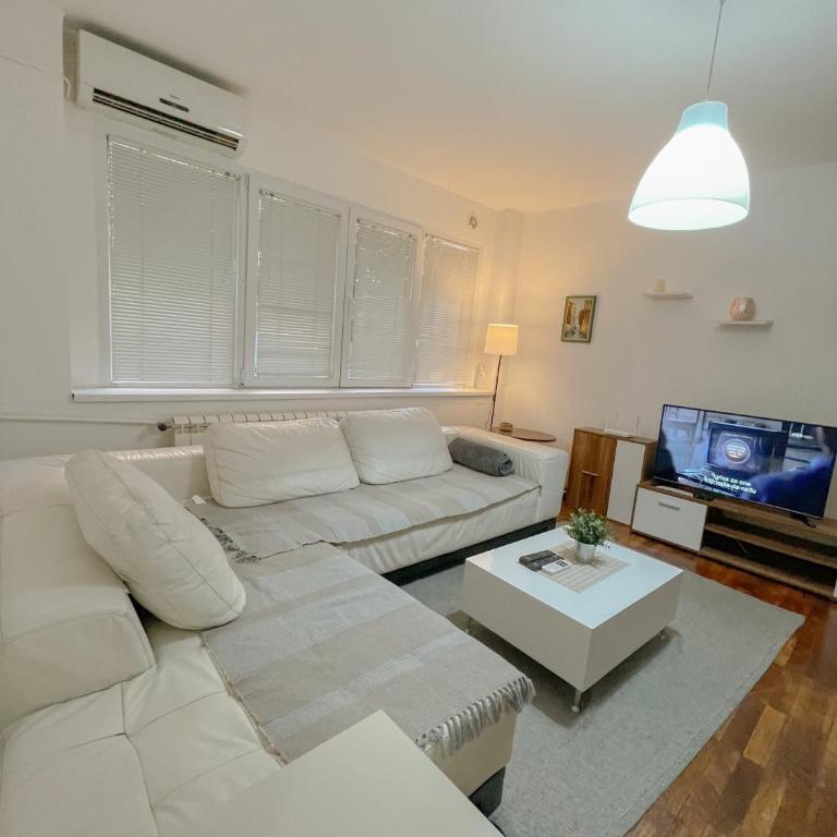 SLAVIJA Square KOD MCDONALDA Centar - Apartman sa 1 Spavaćom Sobom - 1