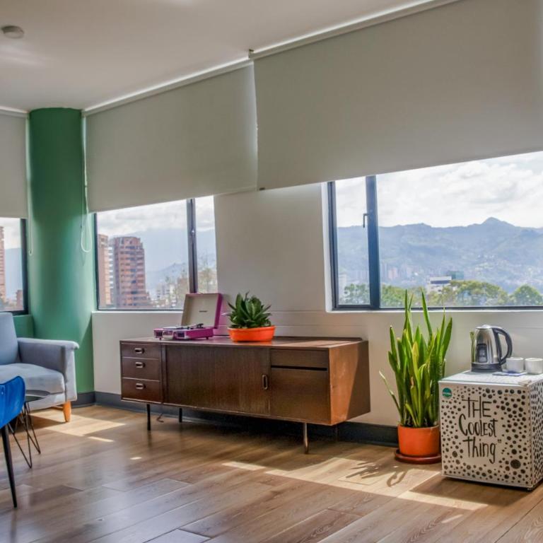 Socialtel Medellin - Suite - 4
