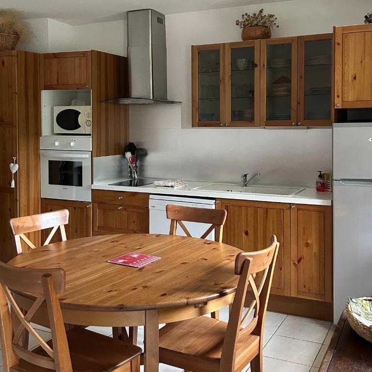 Appartement chalet 4 pers 45m2 Puy Saint Vincent - One-Bedroom Apartment - 2