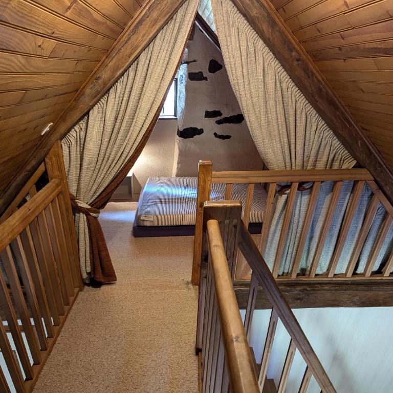 Maison avec grand jardin, garage, jacuzzi supplément - Haus mit 5 Schlafzimmern - 23