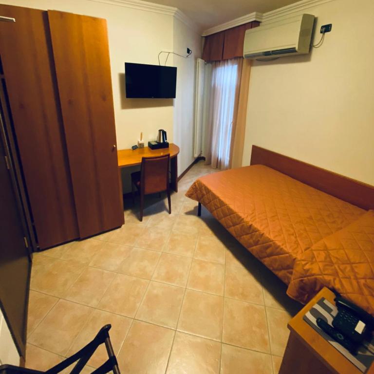 Hotel Romagna - Camera Singola Economy - 2