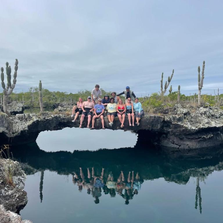 GALAPAGOS Flamingos - One-Bedroom Apartment - 13