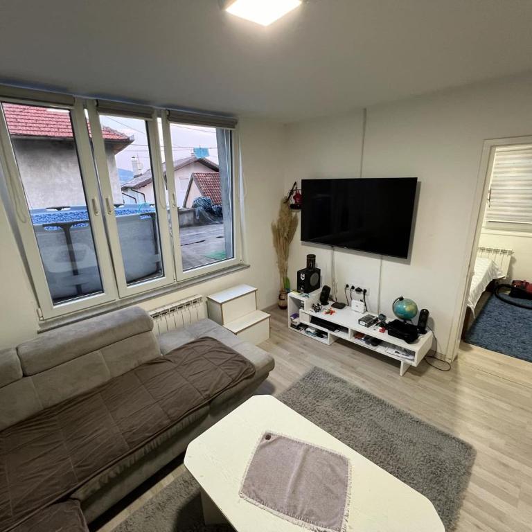 Make Apartments - One-Bedroom Apartment - 2