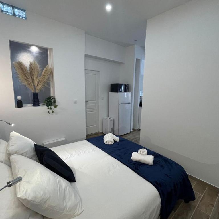 Suite romantique avec Balnéo - One-Bedroom Apartment with Spa Bath - 12