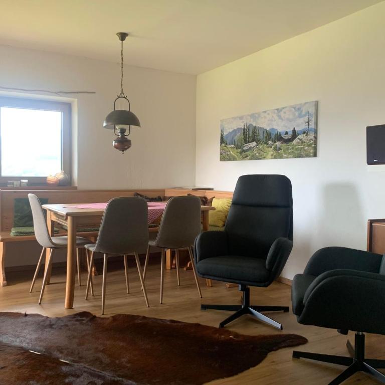 Geelink's Berghütte - Two-Bedroom Apartment with Shower - 40
