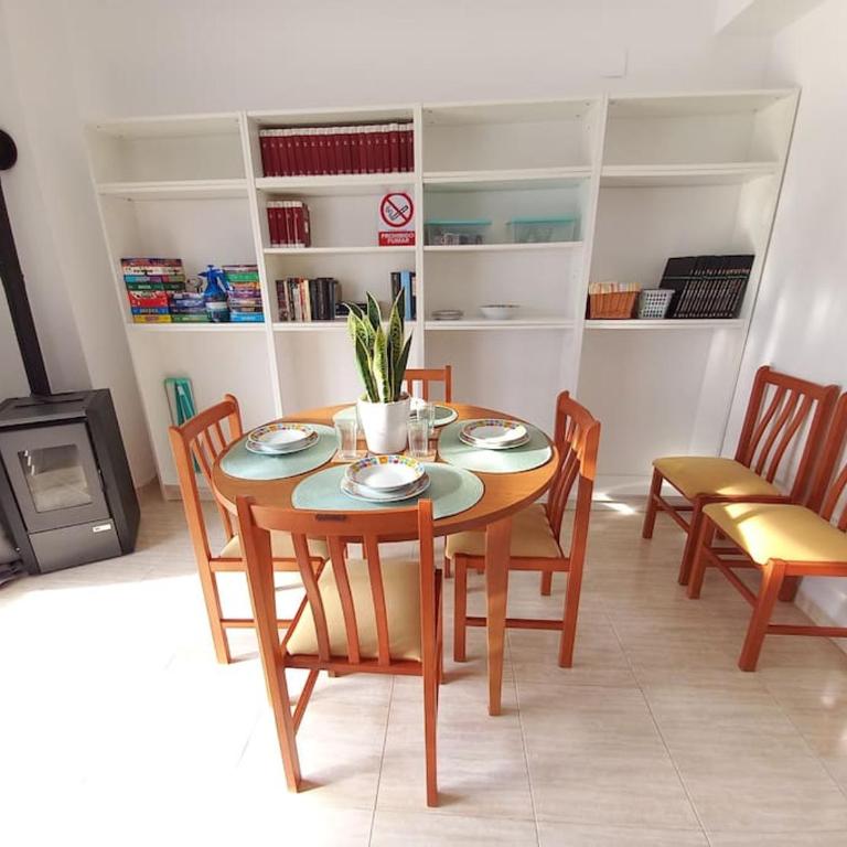 Atico esquinero en 6ª planta - Apartamento de 2 dormitorios - 23