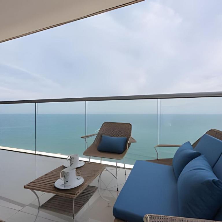 Awesome Sea View and Historic Center “Morros City” - Apartamento Premium de 3 dormitorios con balcón - 12