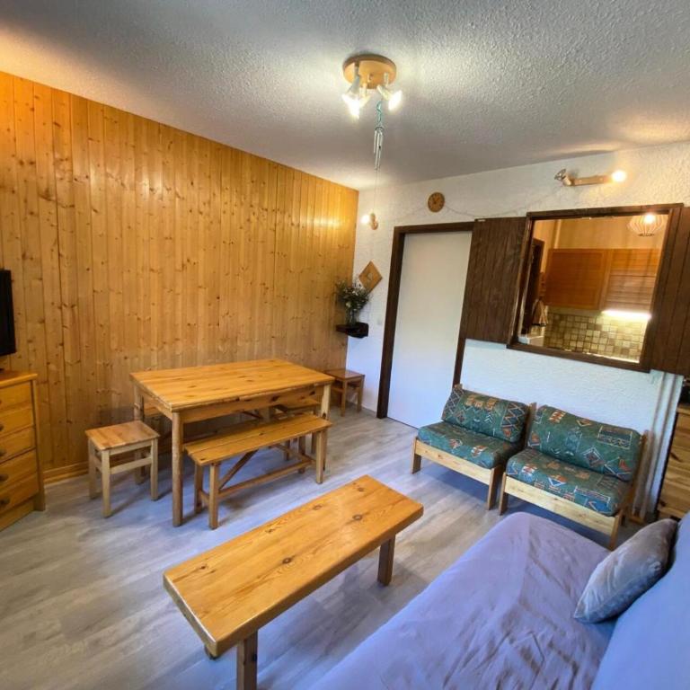Résidence Les Orrianes Des ForÊts - Appartement spacieux au coeur des Orres 1650 MAE-8921 - Apartment - 2