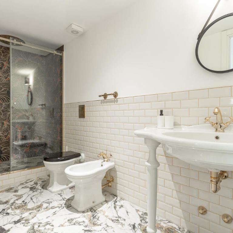 Duomo Smart Suites - Superior Double Room - 2