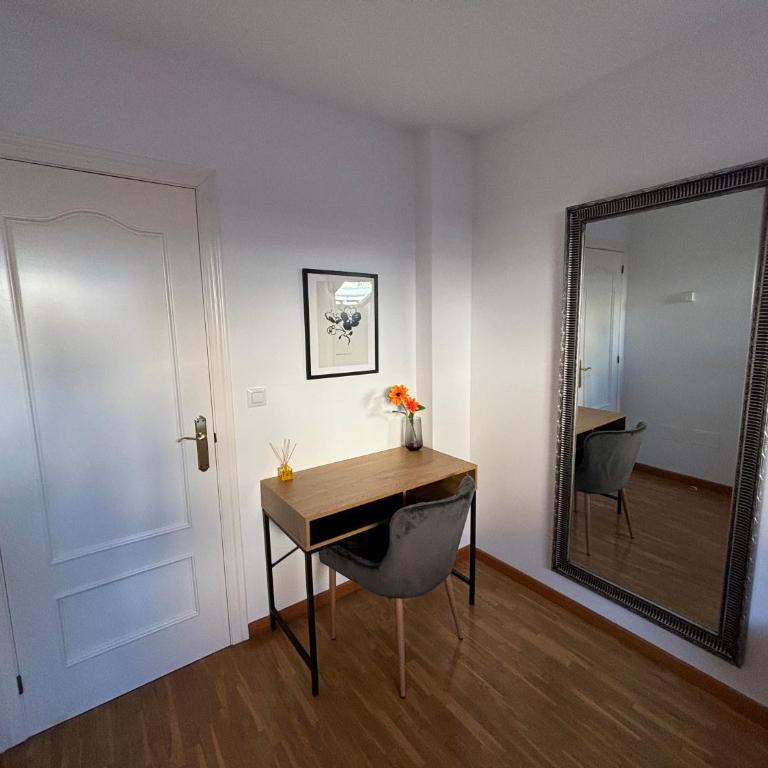 Duplex Ruperto Velasco Centro - Two-Bedroom Apartment - 4