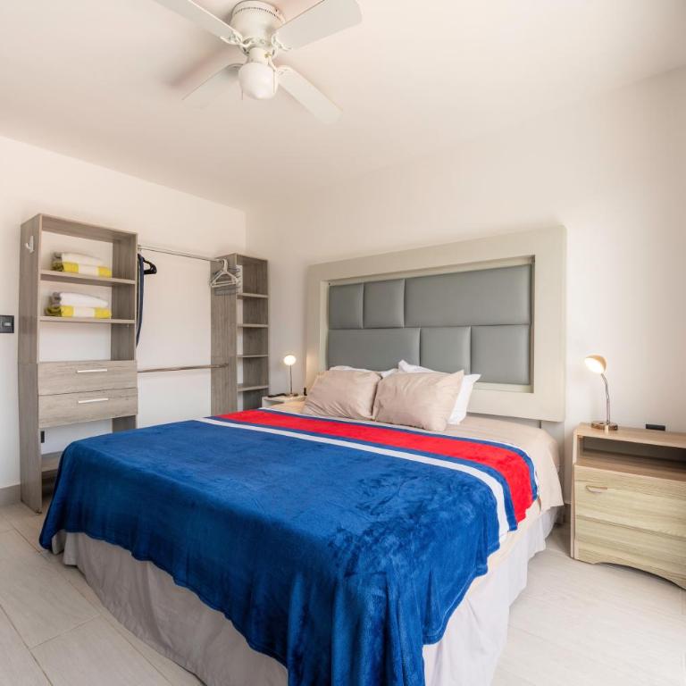 Edén en las alturas Apartamento con terraza y piscina privada - Two-Bedroom Apartment - 20