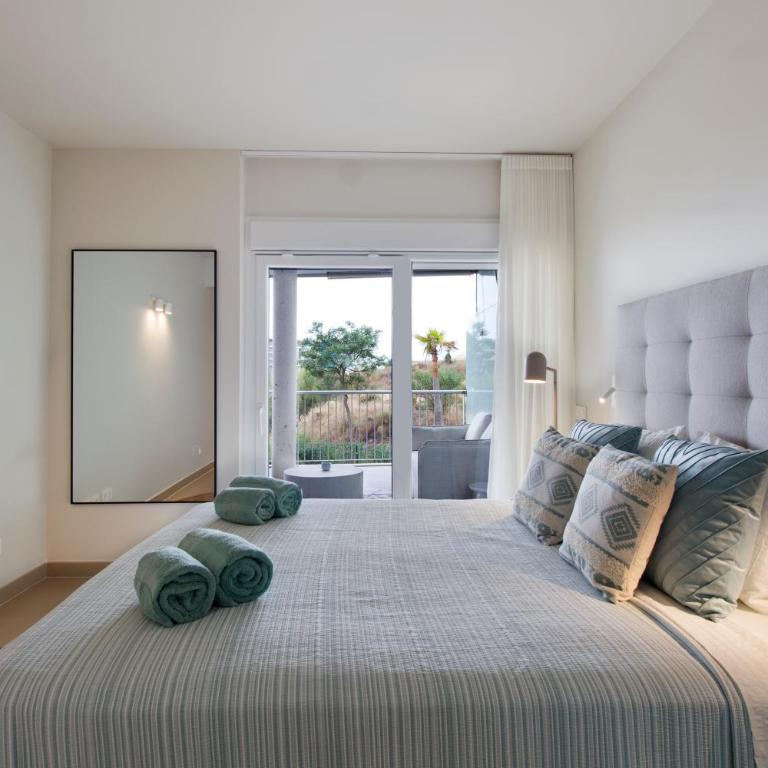 Happy Travel South Beach 5-2B - Apartment with Sea View - 13