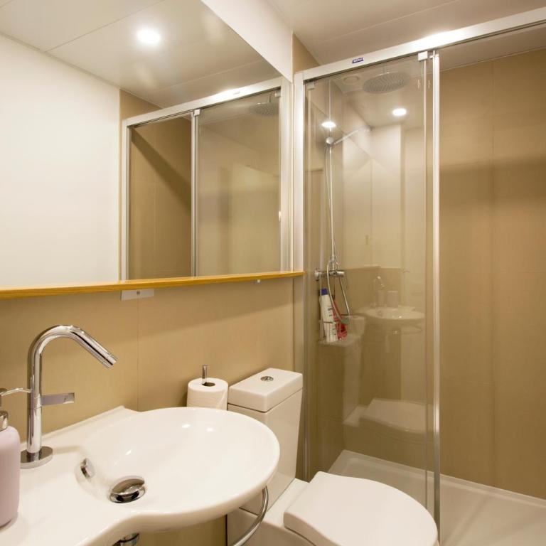 Happy Travel South Beach 5-2B - Apartment with Sea View - 16