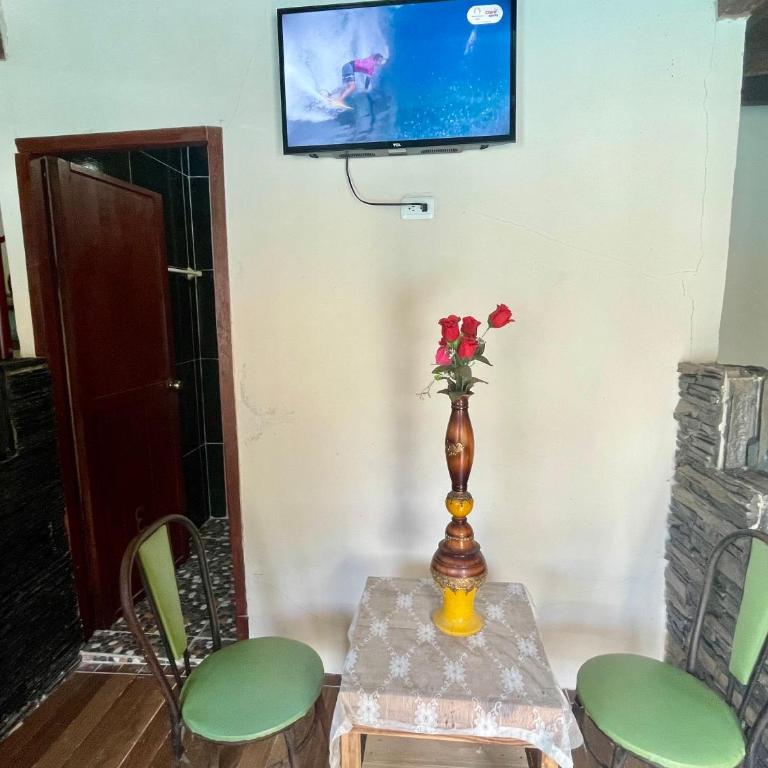 Hostal San Andrés de k-noa - Family Room with Private Bathroom - 3