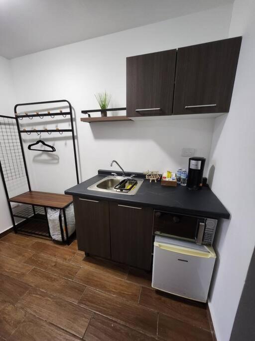 Estilo Loft en Barrio Antiguo - One-Bedroom Apartment - 19
