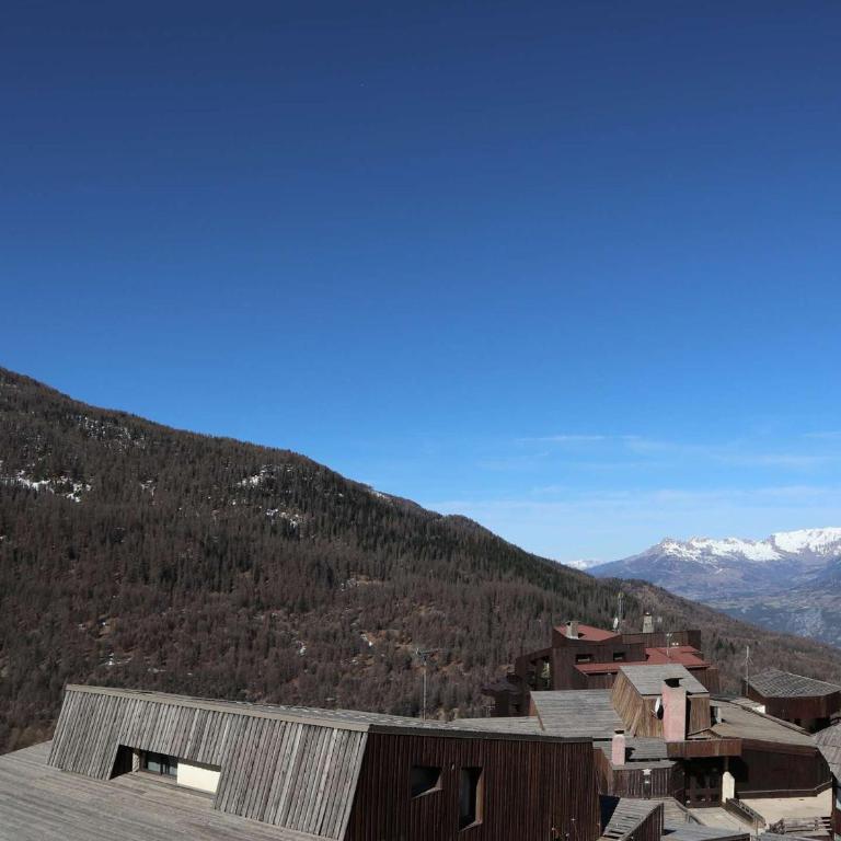 Studio skis aux pieds, centre station Les Orres 1650, 4 pers - FR-1-322-637 - Estudio - 11