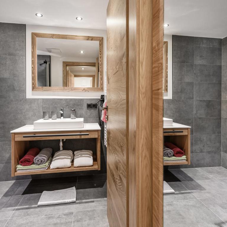Apartment NH96 inklusive kostenfreiem Eintritt in die Alpentherme - Apartment mit 1 Schlafzimmer - 21