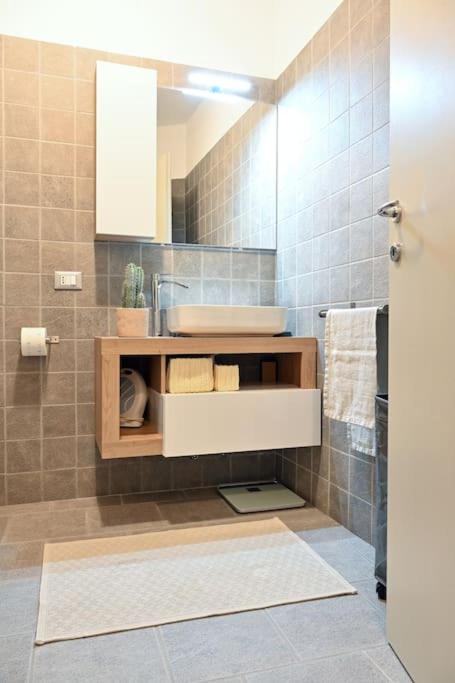 Borgovico48 Your Cozy Place near Lake Center and Station - Appartamento con 1 Camera da Letto - 6