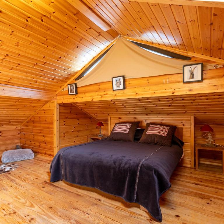 Chalet des Jonquilles - Magnifique maison avec piscine - Six-Bedroom House - 13