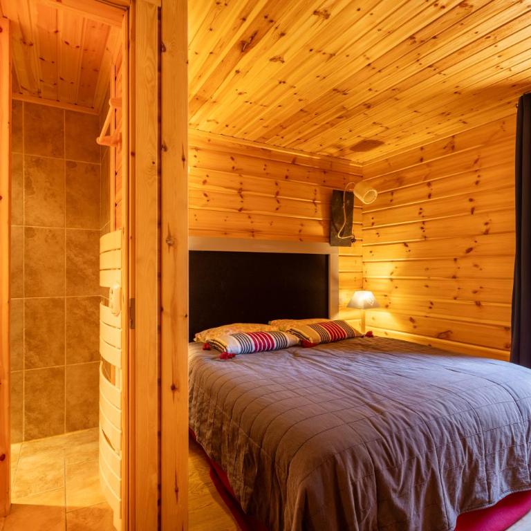 Chalet des Jonquilles - Magnifique maison avec piscine - Six-Bedroom House - 16