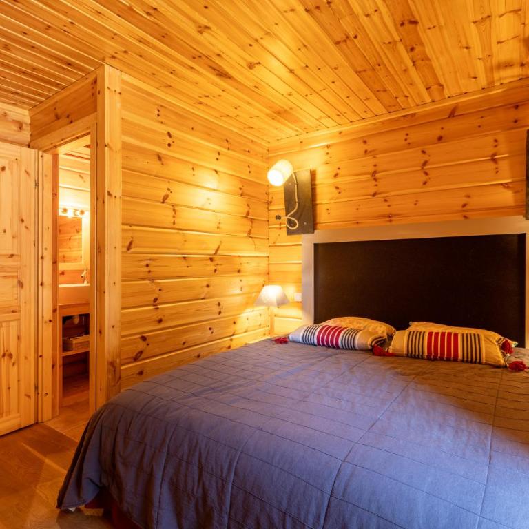 Chalet des Jonquilles - Magnifique maison avec piscine - Six-Bedroom House - 22