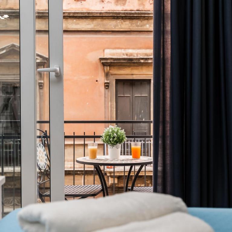 DM House & Suite - Double Room with Private Bathroom - 4
