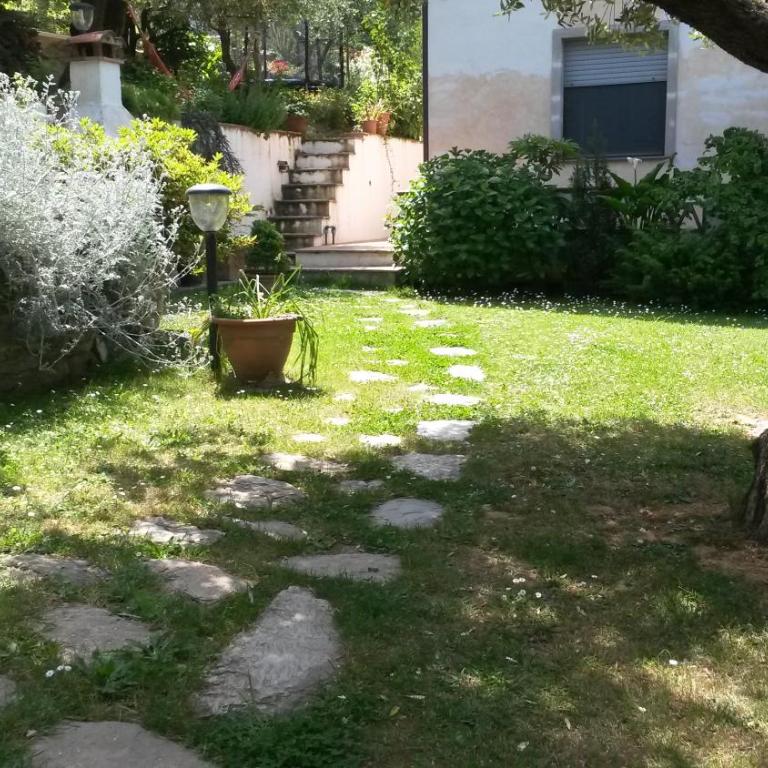 Casa Anna a Pietrasanta in Toscana con piscina - Ferienhaus - 9