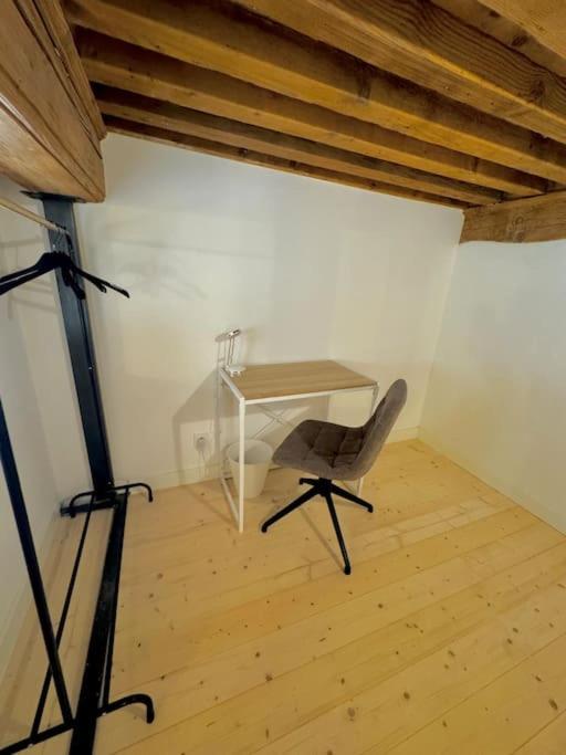 Charmant T3 - Place Colbert - Lyon Centre - Appartement 2 Chambres - 21
