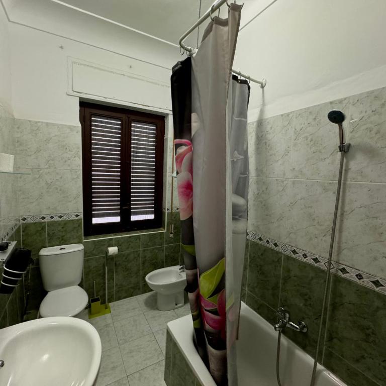 Apartamento Céntrico Puente Romano - Apartamento de 3 dormitorios - 12