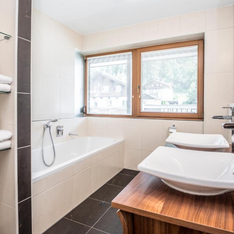 Suite Spielberg - Apartment - 27
