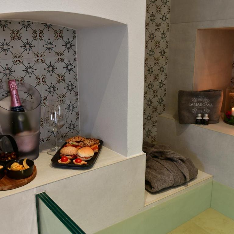 Lamarossa Trulli & Suites - Camera King Superior - 14