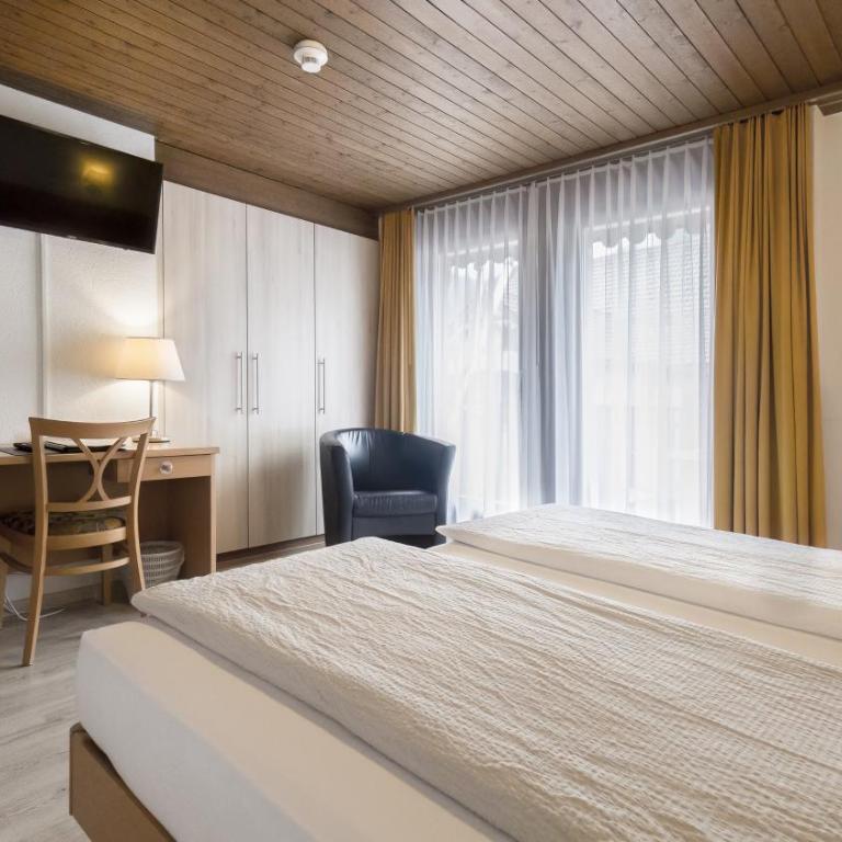 Hotel Rössli - Habitación Doble con balcón - 3