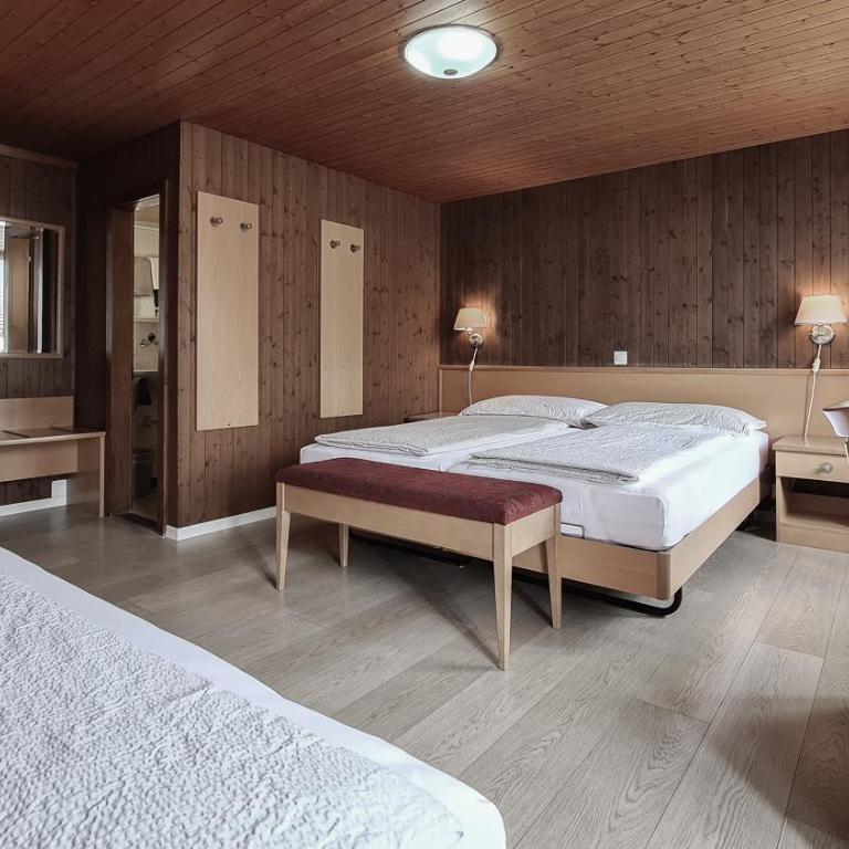 Hotel Rössli - Habitación Triple con balcón - 3