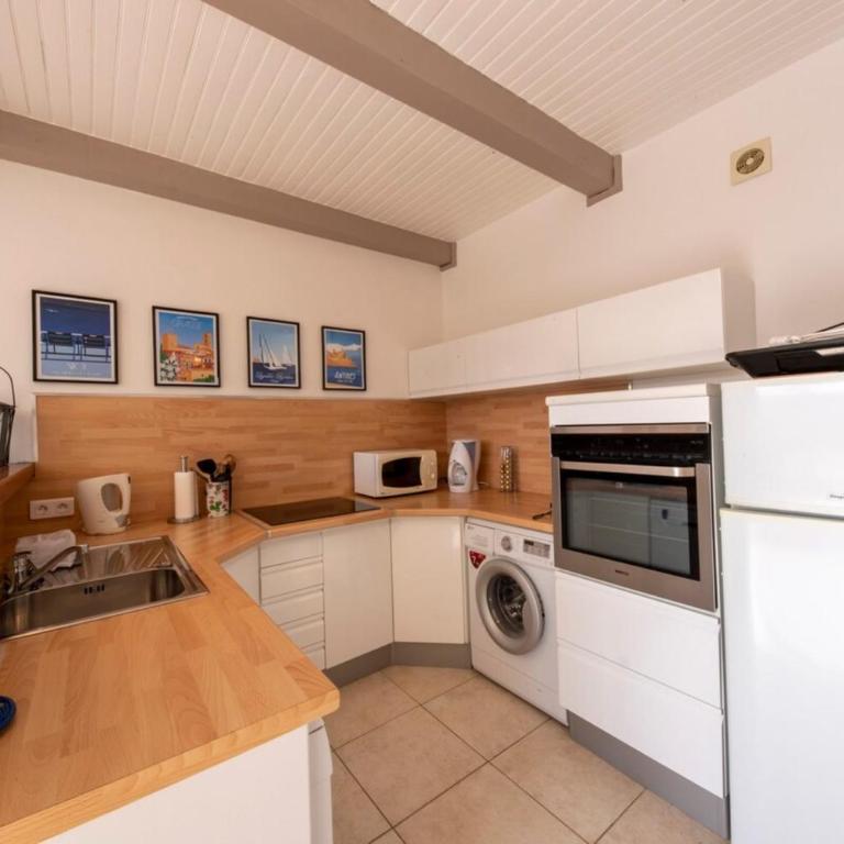06C-Villa for 8 persons with pool near Nice - Villa - 26