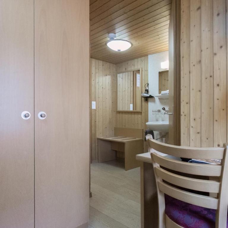 Hotel Rössli - Habitación Doble Económica - 1 o 2 camas - 3