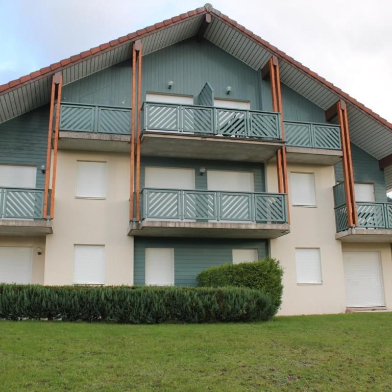 Appartement GERARDMER - Magnifique vue sur le lac - 2 adultes et 2 enfants pour 5 nuits minimum - Appartement 2 Chambres - 4